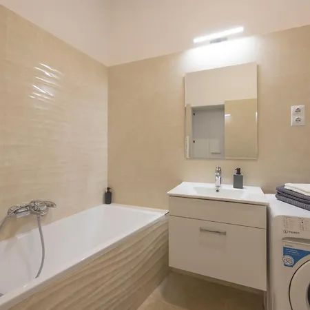 Majestic Dream In The Heart Of *