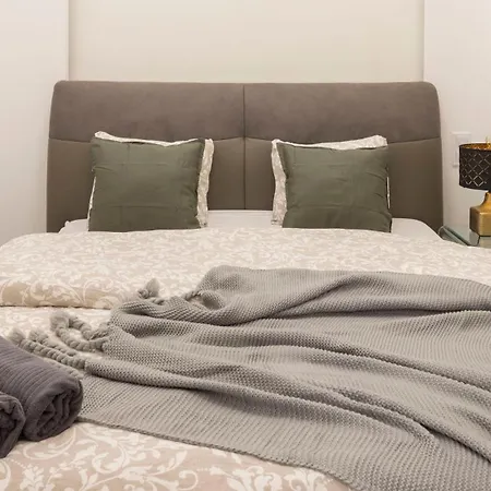 Majestic Dream In The Heart Of * Budapest